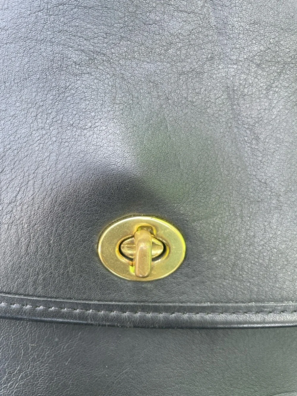 Coach Vintage Black Leather Shoulder Bag with Turn-Lock Closure